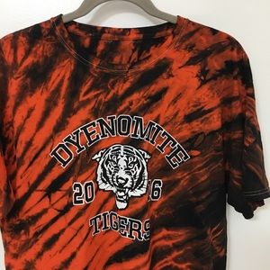 Vintage Shirts - Used/ tie dye tiger print graphic tee Vintage Shirts - Used/ tie dye tiger print graphic tee